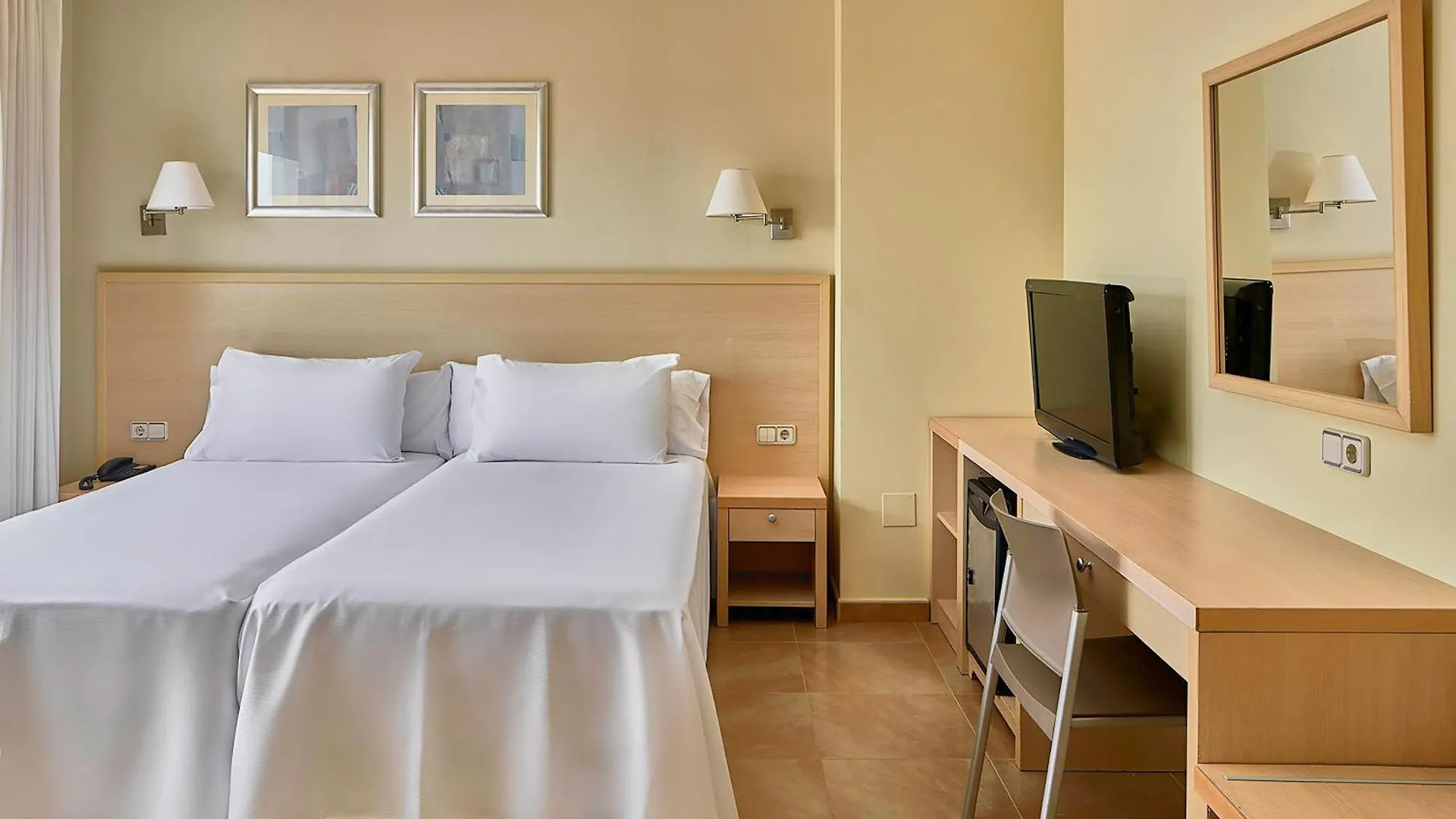 Hotel Alegria Cabo De Gata à Retamar   Retamar (Almeria)